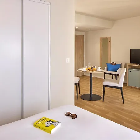 Quality Lägenhetshotell 3*